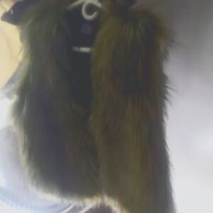 LUXE FAUX FUR VEST